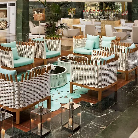 Готель Don Pepe Gran Melia